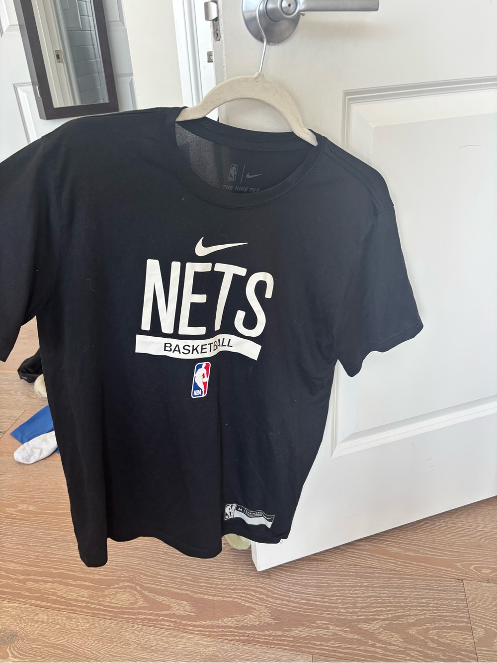 Nike Black Nets Basketball Graphic Tee